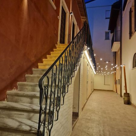 Willa Vagabondando Travel House LʼAquila Zewnętrze zdjęcie