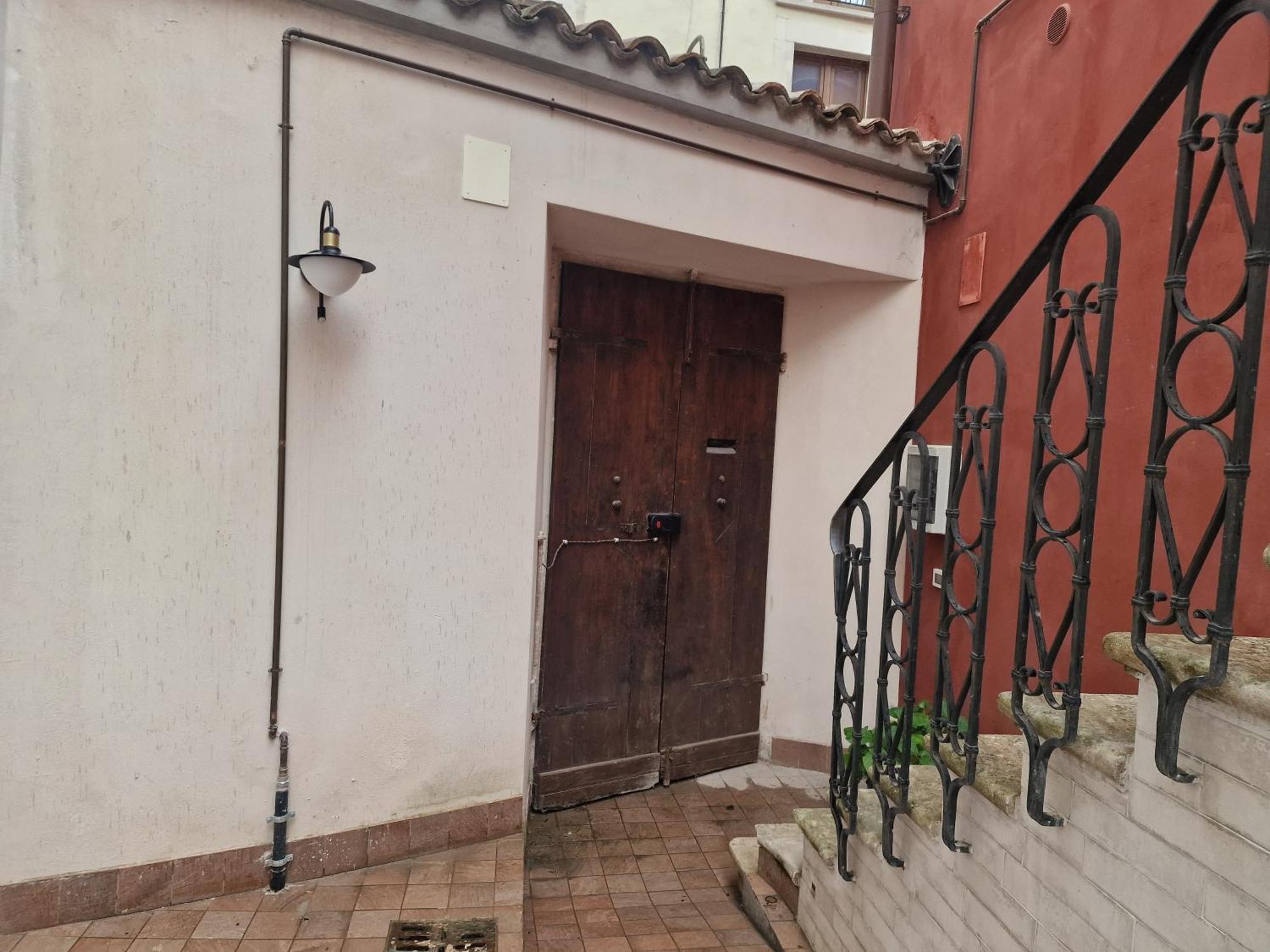 Willa Vagabondando Travel House LʼAquila Zewnętrze zdjęcie